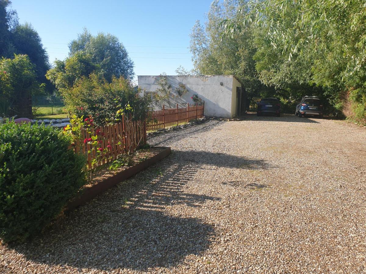 Les Garennes Bed and Breakfast Favières Buitenkant foto