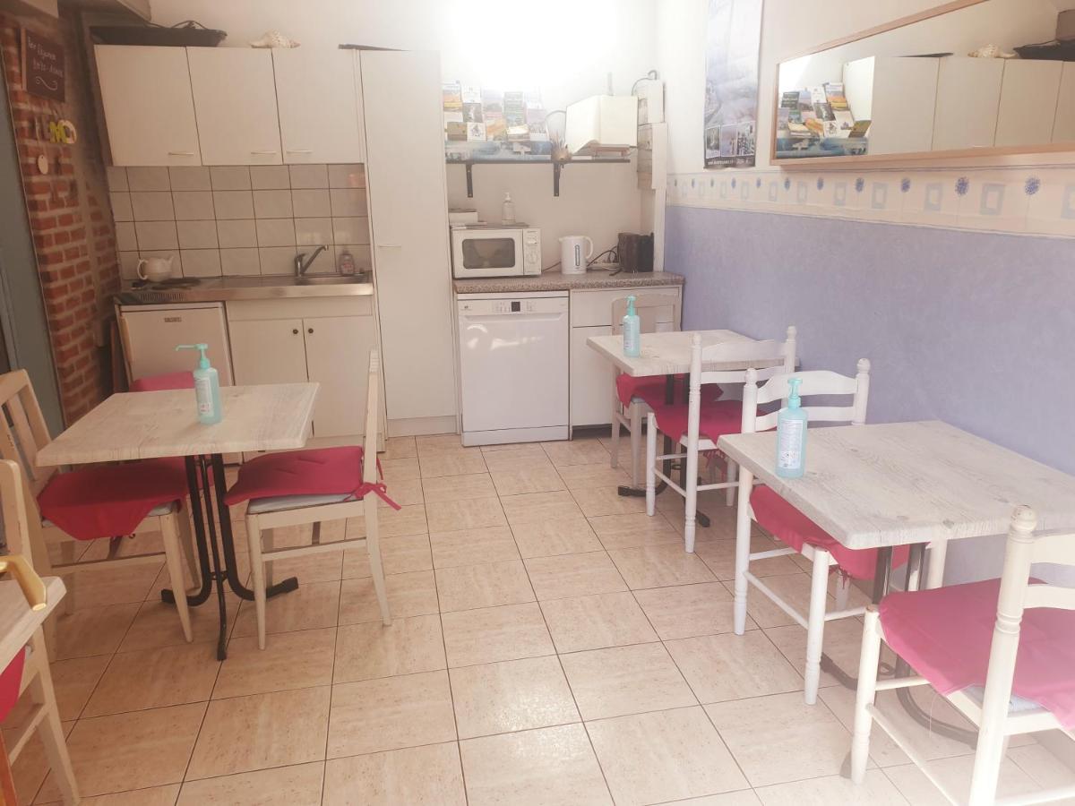 Les Garennes Bed and Breakfast Favières Buitenkant foto